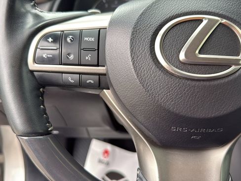 Used 2020 Lexus RX 350 FWD w/ Luxury Package image 16