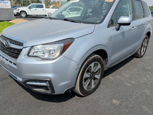 Used 2018 Subaru Forester 2.5i Premium AWD/4WD image 10