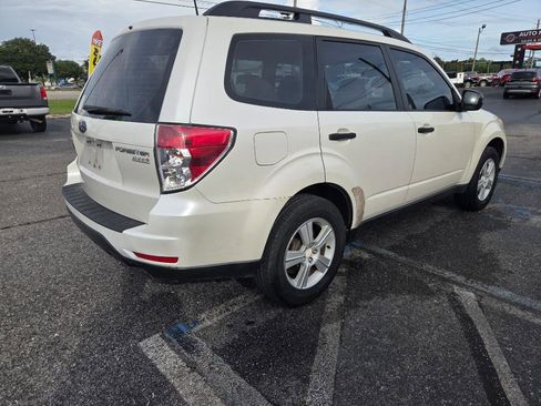 Used 2010 Subaru Forester 2.5X AWD/4WD image 6