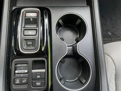 Certified 2023 Honda Pilot LX image 20