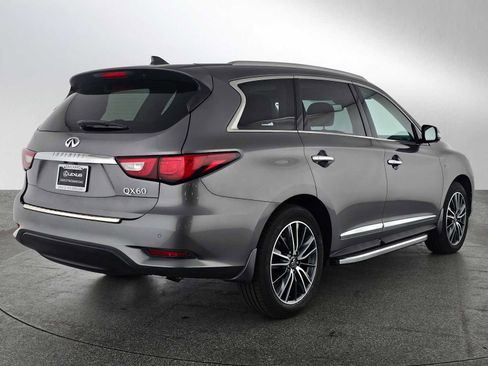 Used 2017 INFINITI QX60 w/ Premium Plus Package image 3