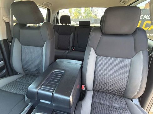 Used 2017 Toyota Tundra SR5 w/ SR5 Upgrade Package RWD image 13