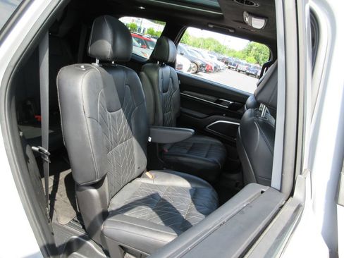 Used 2023 Kia Telluride SX Prestige X-Pro AWD/4WD image 26