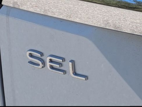 New 2026 Volkswagen Atlas SEL image 11