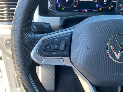 Used 2023 Volkswagen Atlas Cross Sport SEL R-Line image 23