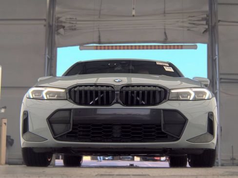 Used 2024 BMW 330i Sedan w/ M Sport Package RWD image 8