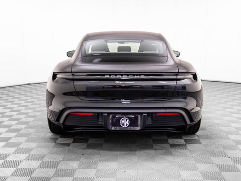 New 2026 Porsche Taycan image 10