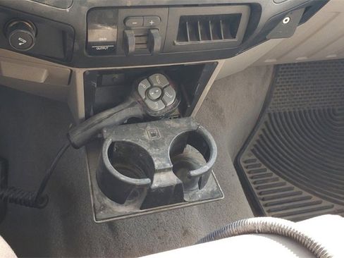 Used 2008 Ford F250 XLT image 11