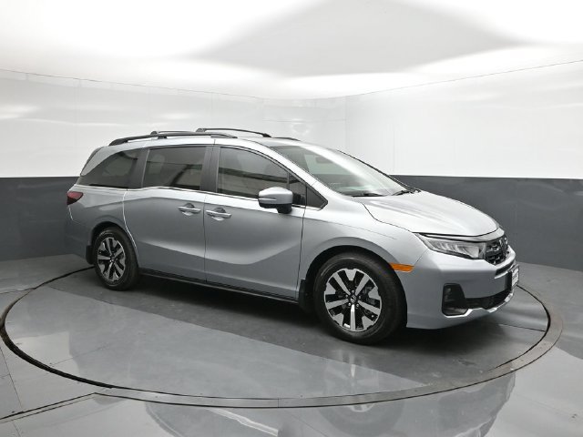Certified 2026 Honda Odyssey EX-L image 17