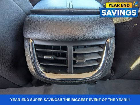 Used 2023 Chevrolet Malibu LT image 17