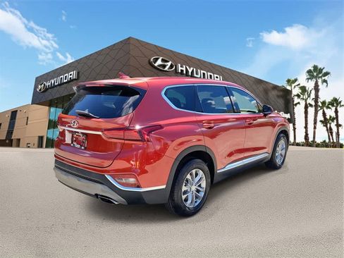 Used 2020 Hyundai Santa Fe SEL image 3