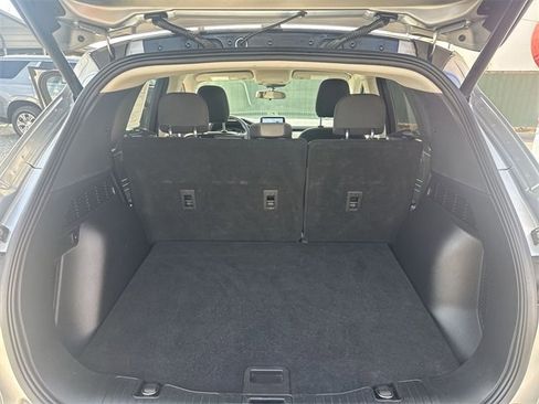 Used 2022 Ford Escape SE w/ Convenience Package image 23
