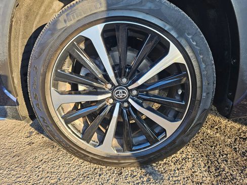 Used 2021 Toyota Highlander XSE image 43