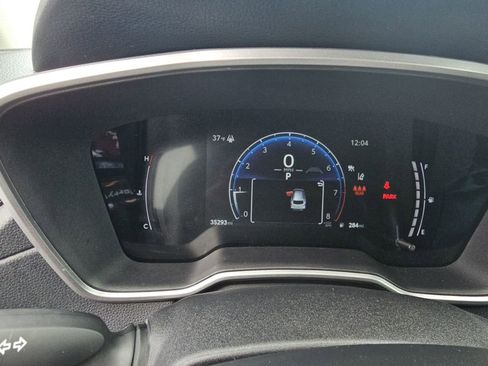 Certified 2025 Toyota Corolla Cross XLE image 15