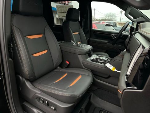 New 2026 GMC Sierra 2500 AT4 w/ AT4 Premium Plus Package image 16