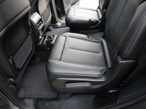 New 2025 Jeep Grand Cherokee L Limited image 13