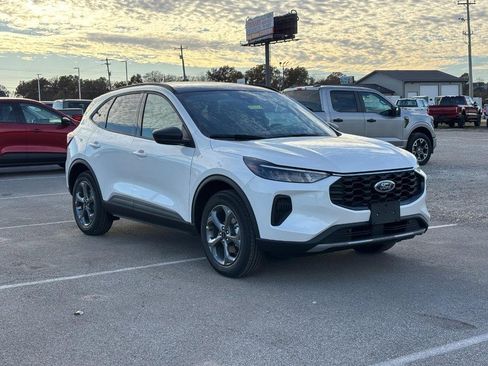 New 2026 Ford Escape ST-Line w/ Cold Weather Package image 2