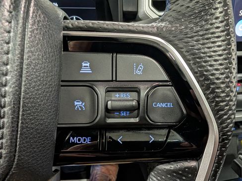 Used 2024 Toyota Tundra Platinum image 24