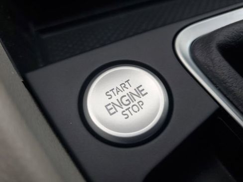 New 2026 Volkswagen Jetta SE image 30