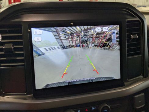 New 2025 Ford F150 XL w/ Equipment Group 103A High image 27