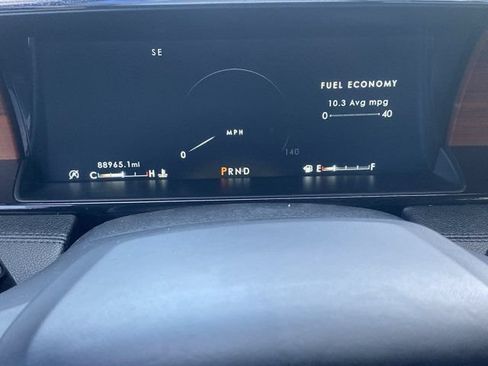Used 2018 Lincoln Navigator Select w/ Technology Package RWD image 14