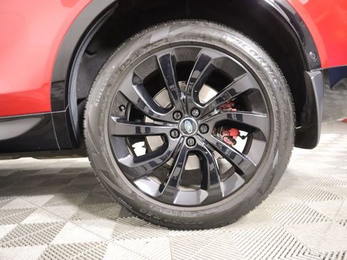 Certified 2024 Land Rover Discovery Sport Dynamic SE image 30