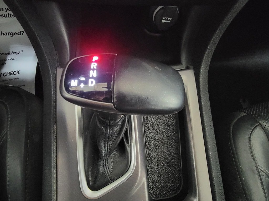 Used 2020 Dodge Charger SXT w/ Leather Interior Group RWD image 18
