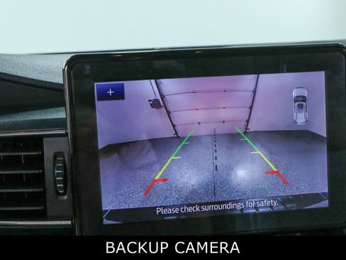 Used 2020 Ford Explorer XLT w/ Equipment Group 202A RWD image 19