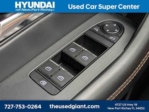 Used 2025 MAZDA CX-90 3.3 Turbo w/ Preferred Package AWD/4WD image 39