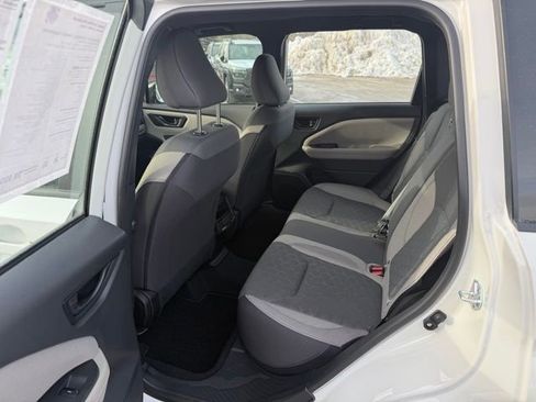 Certified 2025 Subaru Forester Base image 10