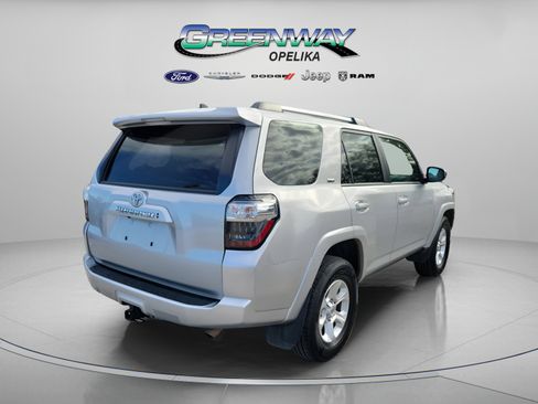 Used 2024 Toyota 4Runner SR5 RWD image 10