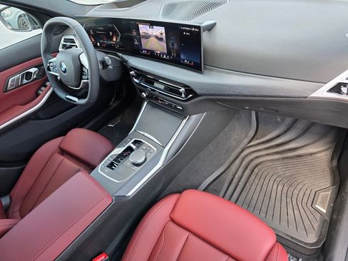 Certified 2026 BMW 330i Sedan image 28
