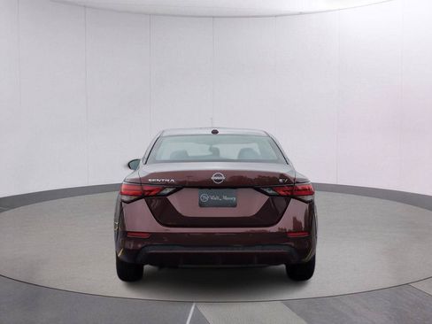 Used 2024 Nissan Sentra SV FWD image 4