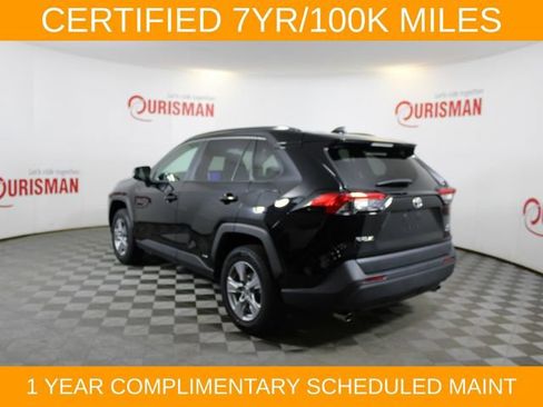 Used 2025 Toyota RAV4 XLE AWD/4WD image 5
