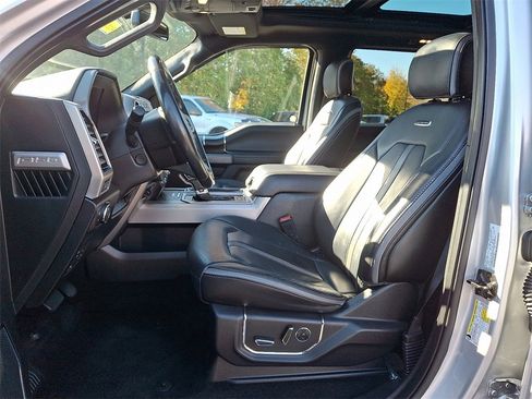 Certified 2018 Ford F150 Platinum w/ Equipment Group 701A Luxury image 13