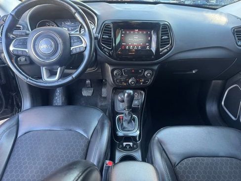 Used 2020 Jeep Compass Latitude image 13