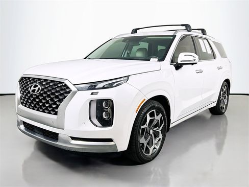 Used 2021 Hyundai Palisade Calligraphy image 3