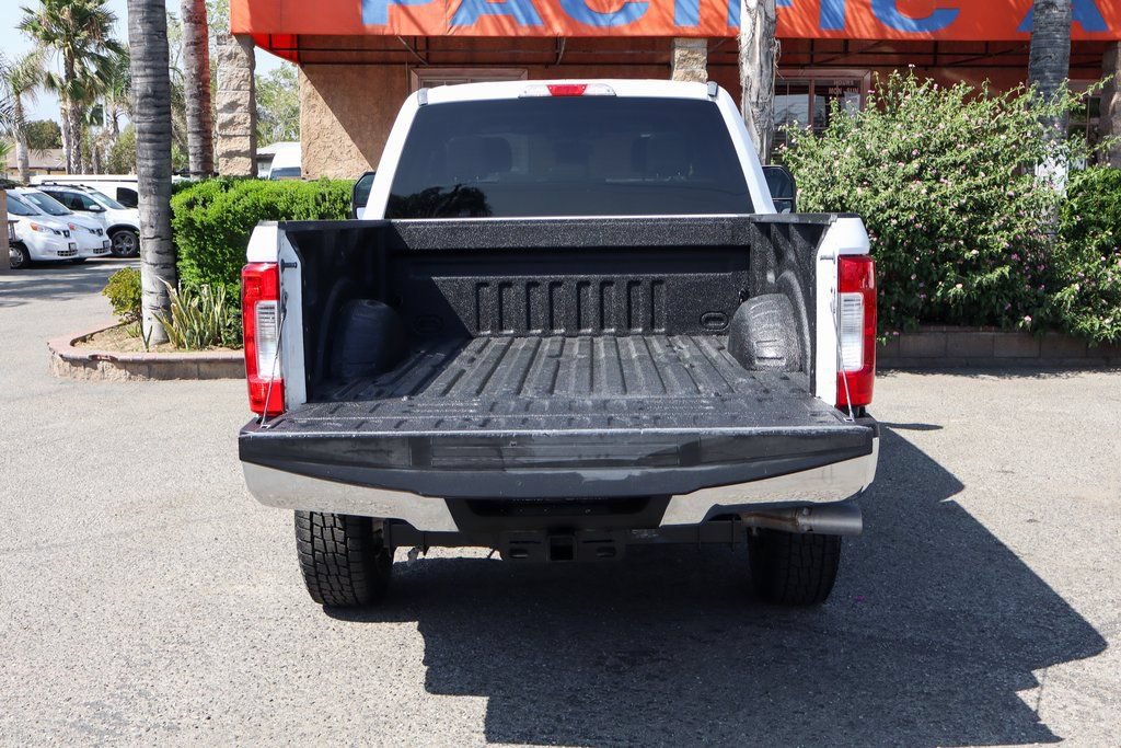 Used 2019 Ford F250 XL w/ Power Equipment Group AWD/4WD image 8