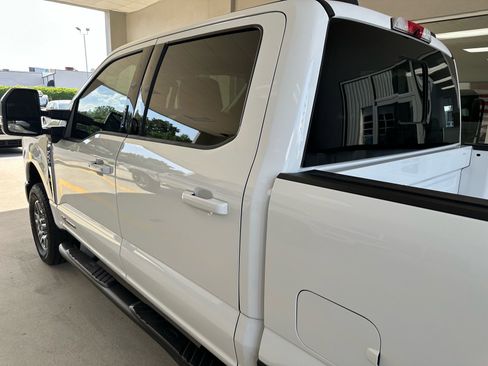 Certified 2024 Ford F250 Lariat AWD/4WD image 17