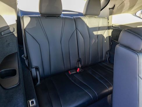 Used 2023 Acura MDX SH-AWD image 35