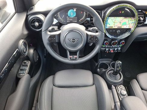 Certified 2023 MINI Cooper S image 11