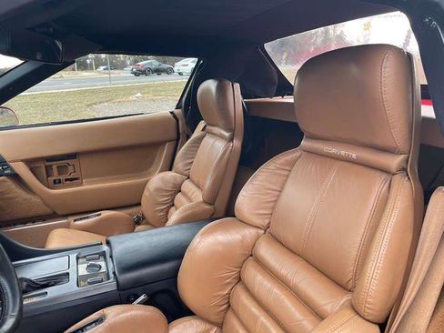 Used 1990 Chevrolet Corvette Convertible image 48