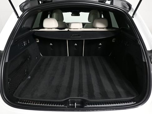 Used 2026 Mercedes-Benz GLC 300 4MATIC image 29
