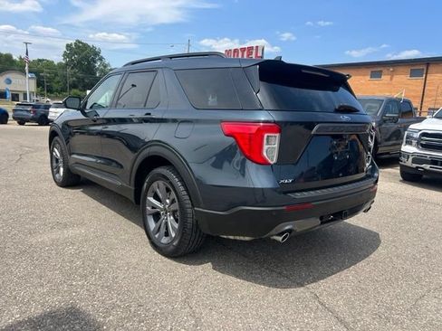 Certified 2023 Ford Explorer XLT w/ Equipment Group 202A AWD/4WD image 6