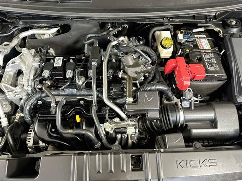 Used 2025 Nissan Kicks S FWD image 31