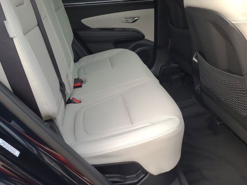 Used 2024 Hyundai Tucson Limited image 19