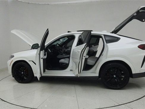 Used 2023 BMW X6 xDrive40i w/ M Sport Package image 81