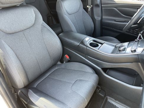 Used 2023 Hyundai Santa Fe SE AWD/4WD image 9