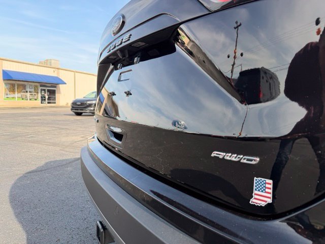 Used 2024 Ford Edge Titanium w/ Equipment Group 301A AWD/4WD image 6