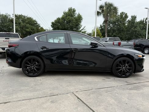 Used 2025 MAZDA MAZDA3 s FWD image 3